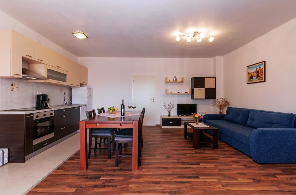 Apartments Jadranka Privlaka  Ngoại thất bức ảnh